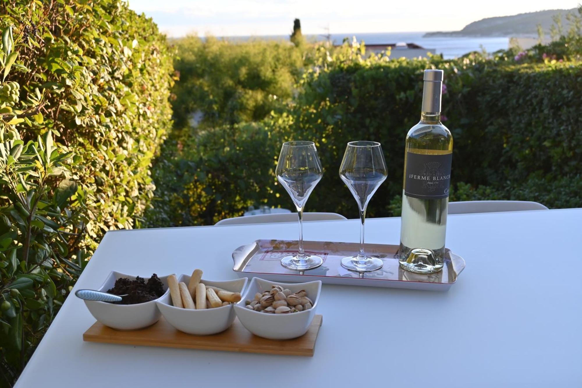 Le Dauphin Climatisation Fibre 4 Personnes Appartement Cassis Buitenkant foto